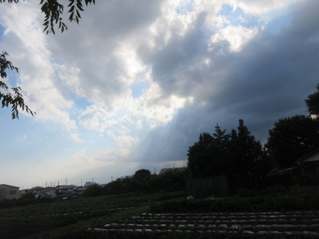 雨空の途切れ
