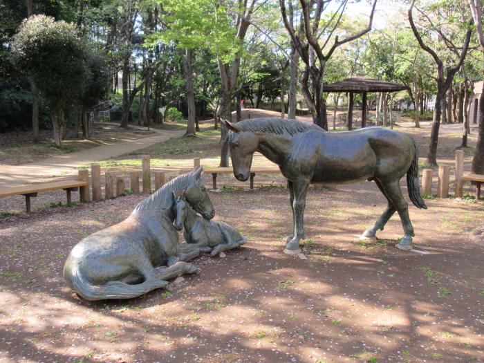 野馬像